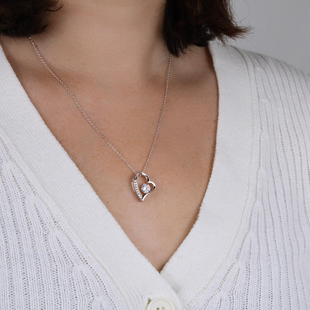 Never Forget I Love You Necklace – 14k White Gold Heart Pendant for Daughter